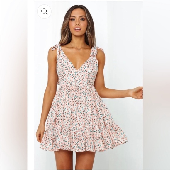 Hello Molly “Chicago High Rises” Mini Dress - Picture 2 of 11